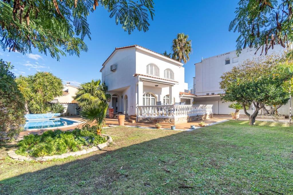Sm21-Gran Casa De Vacaciones En La Playa, 4 Habitaciones, Climatizada, Piscina, Barbacoa Y Wifi エンプリアブラバ エクステリア 写真